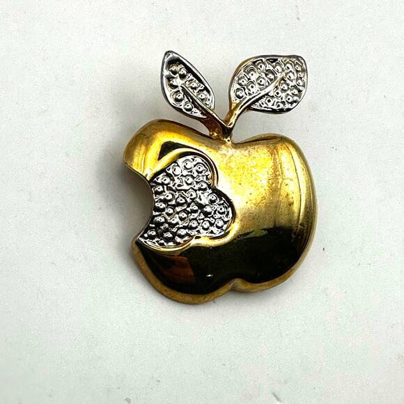 Park Lane Brooch Pin Golden Apple Bite out of Gold tone Silver Retro Vintage - Picture 7 of 7